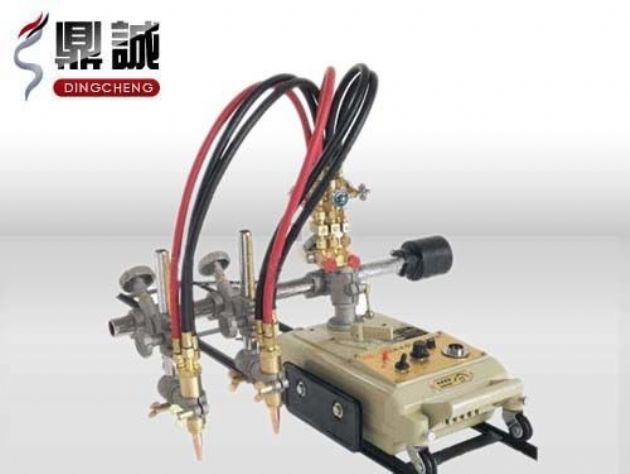 點(diǎn)擊查看詳細(xì)信息<br>標(biāo)題：雙頭多頭火焰切割機(jī) 閱讀次數(shù)：4669