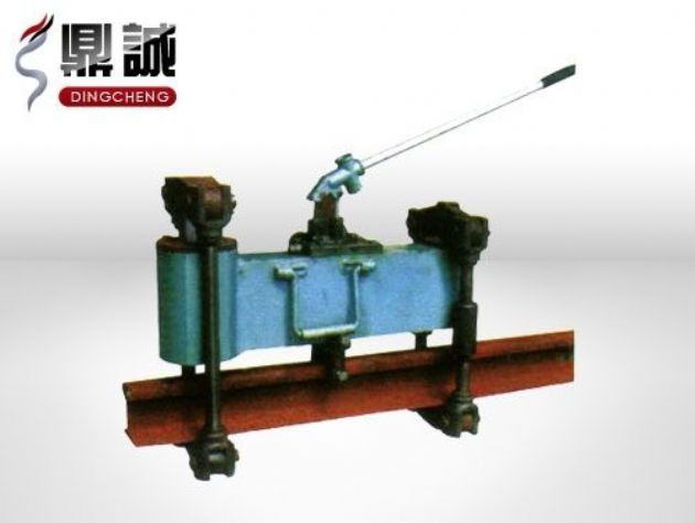 點擊查看詳細信息<br>標(biāo)題：液壓校正機 閱讀次數(shù)：4369